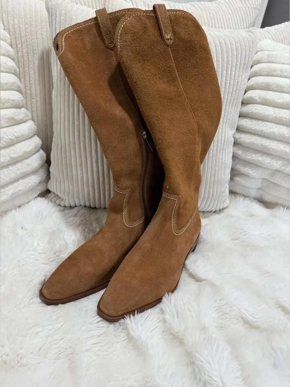 NIB MICHAEL KORS Knee High Boho Western Cowgirl Suede Tan Riding Boots SZ 9.5